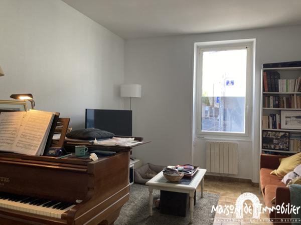 Location Maison de plain-pied - 2 pièces - 49m² - COGNAC