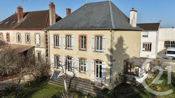 Maison à vendre  4 pièces - 168,24 m2 DORNES - 58