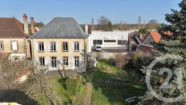 Maison à vendre  4 pièces - 168,24 m2 DORNES - 58