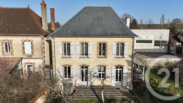 Maison à vendre  4 pièces - 168,24 m2 DORNES - 58