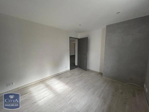 Appartement à louer 3 pièces 80m²