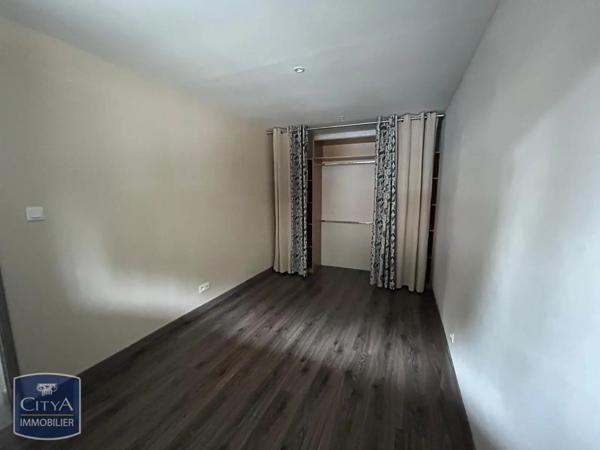 Appartement à louer 3 pièces 80m²