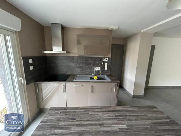 Appartement à louer 3 pièces 80m²