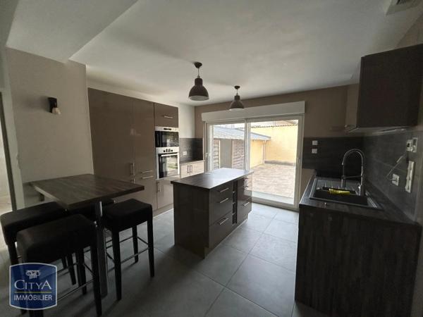 Appartement à louer 3 pièces 80m²