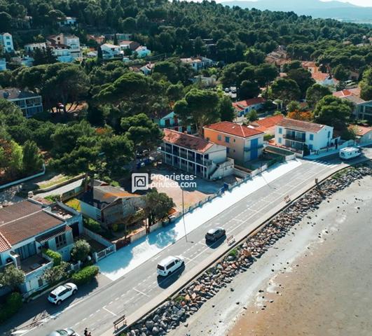Villa Leucate-La Franqui 12 pièces de 150 m2 proche mer