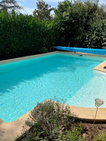 Cahors, maison 5 chambres sur près de 1400 m2 de terrain avec piscine