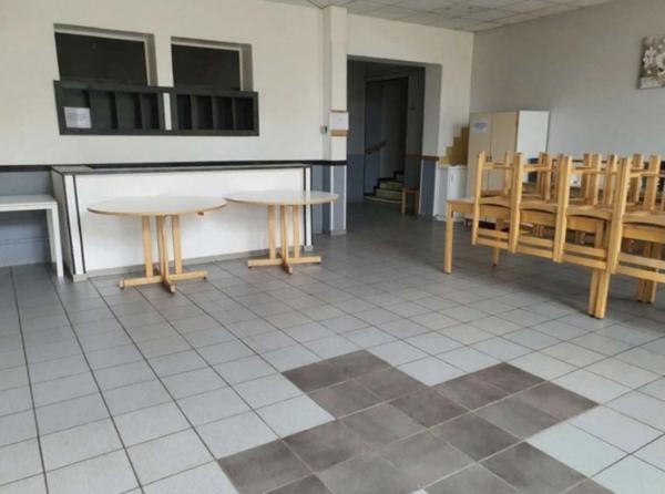 PROPRIETE vendre 20 pièces proche de REMIREMONT (88) sur 2,4 ha avec ETANG, SOURCE