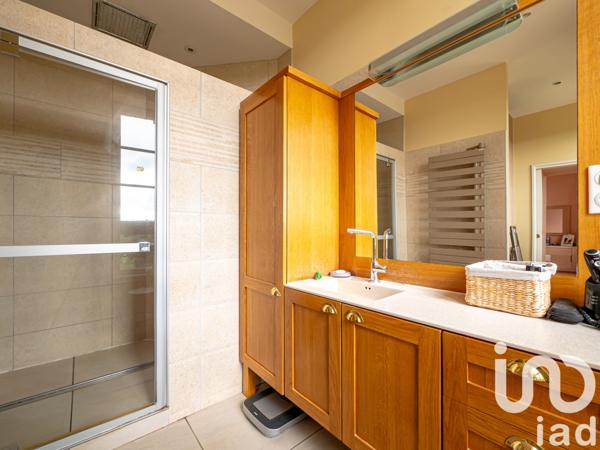 Maison à vendre 18 pièces 350 m² Bourbon-Lancy
