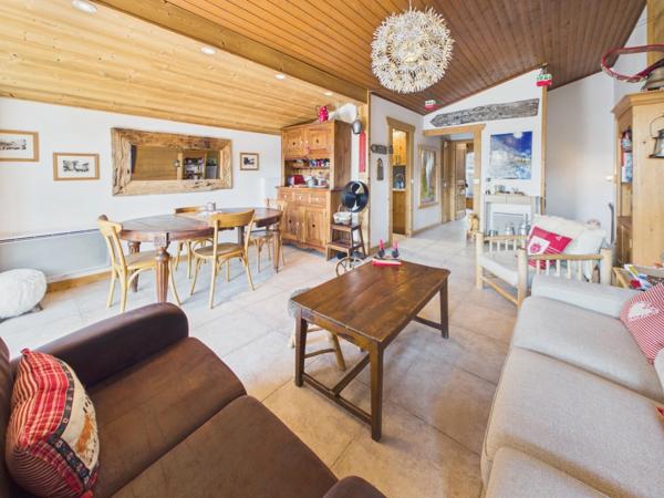 Haute Savoie (74), à vendre SAMOENS - Domaine skiable Grand Massif - Appartement T4 duplex
