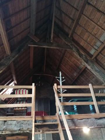 Charmante longère en pierre à rénover