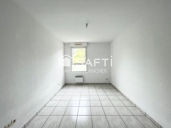 Charmante maison 3 chambres dans résidence sécurisée.