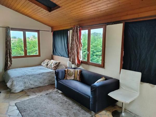 MAISON 126 M² + STUDIO 42 M² + TERRAIN AVEC PISCINE