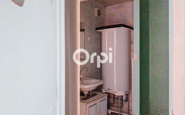 Immeuble à vendre    3 pièces • 149,52 m2 Commentry