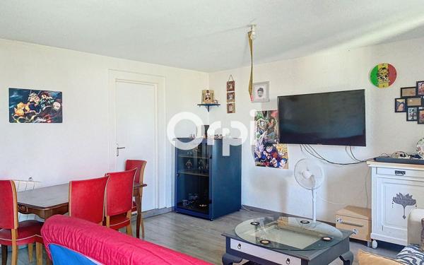 Immeuble à vendre    3 pièces • 149,52 m2 Commentry