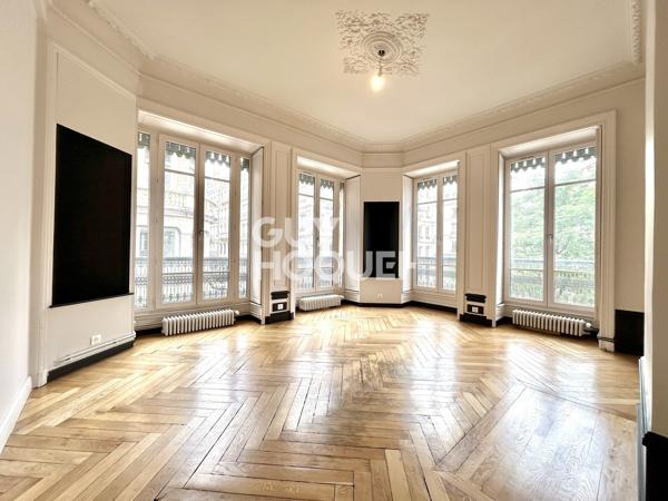 Appartement T4 à louer de 124m²
