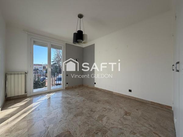 Maison familiale 4 à 5 chambres -2 salle d'eau