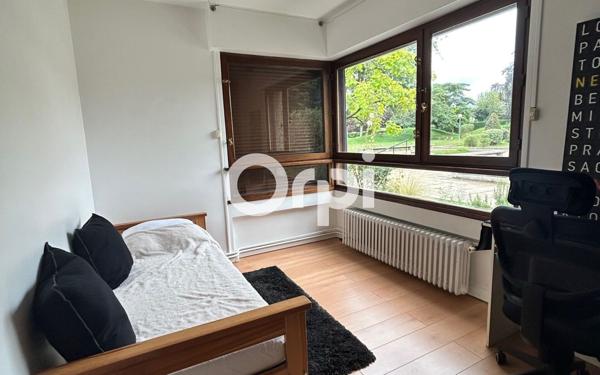 Appartement à louer    3 pièces • 62,65 m2 Savigny-sur-Orge