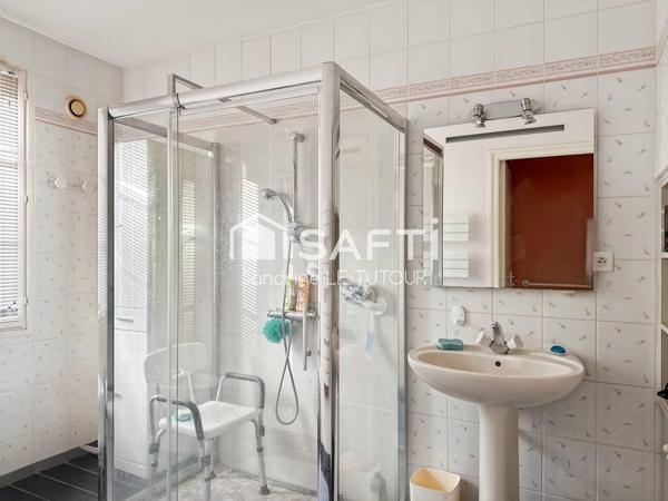 Maison familiale 6 pièces, emplacement idéal