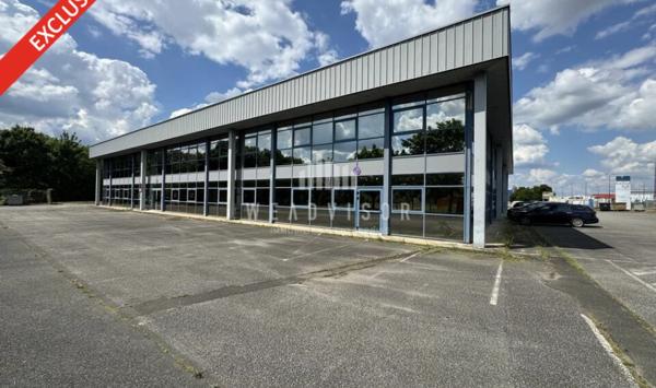 À LOUER : PLATEAU DE BUREAUX D'ENVIRON 1149 m²