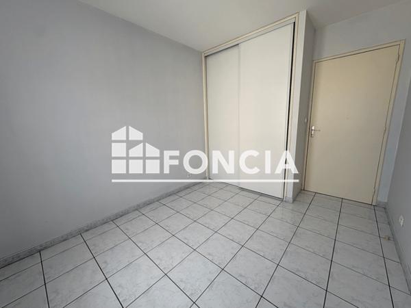 Location Appartement 2 pièces 45.71 m² - 5/7 ALLEE CORBIERE Castres 81100