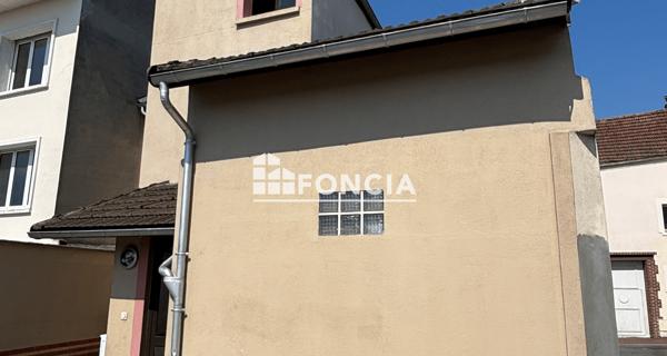 Location Studio 25.04 m² - Le Thillay 95500
