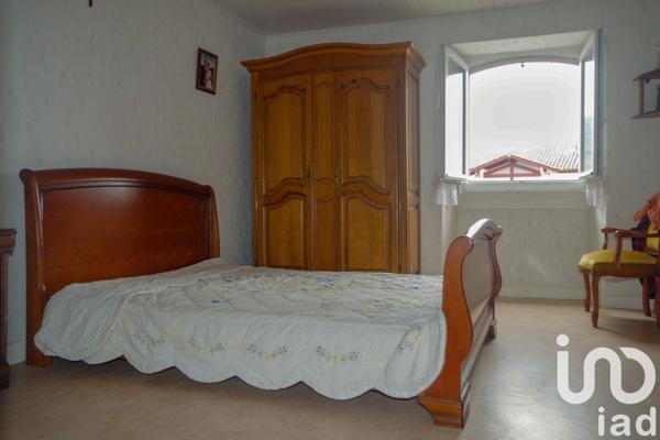 Maison à vendre 8 pièces 197 m² Uhart-Cize