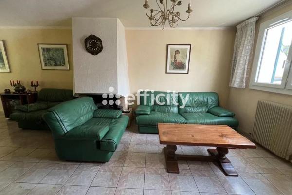 Maison
         5 pièces
        - 118 m² 419 000 € *