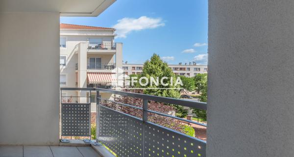 À vendre Appartement 2 pièces 42.8 m² - Décines-charpieu 69150