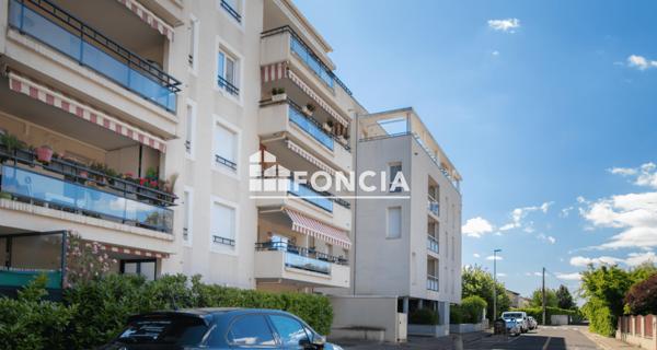 À vendre Appartement 2 pièces 42.8 m² - Décines-charpieu 69150