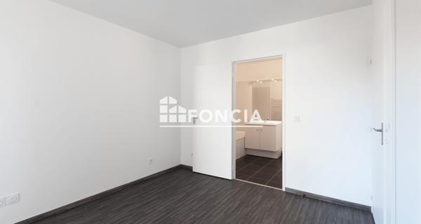 À vendre Appartement 2 pièces 42.8 m² - Décines-charpieu 69150