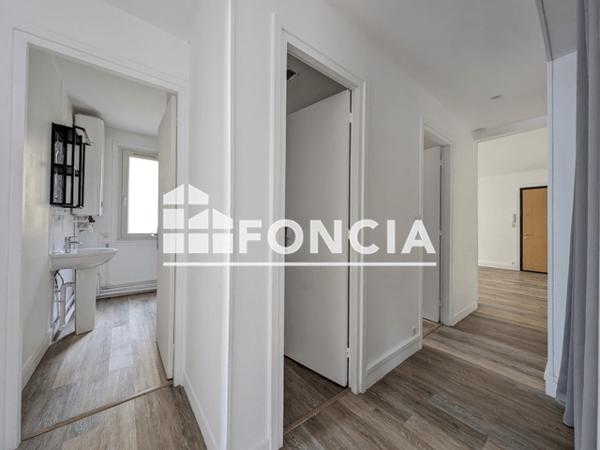 Location Appartement 4 pièces 68.91 m² - 62 QUAI CAVELIER DE LA SALLE Rouen 76100