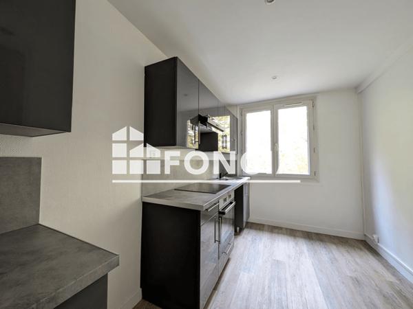 Location Appartement 4 pièces 68.91 m² - 62 QUAI CAVELIER DE LA SALLE Rouen 76100