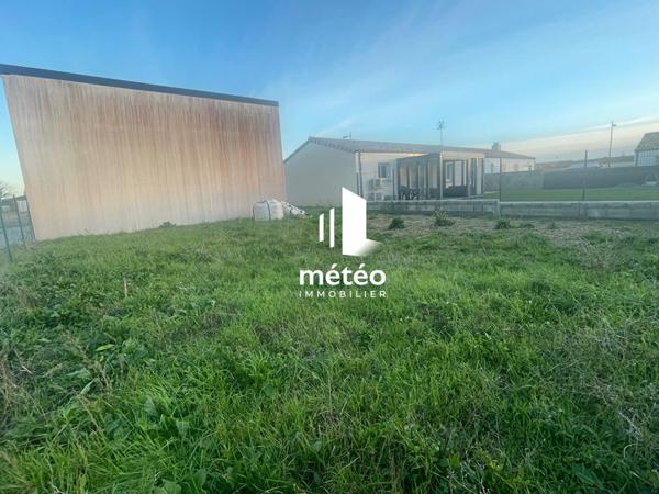 GARAGE RECENT 110m² SUR TERRAIN CONSTRUCTIBLE +350m²