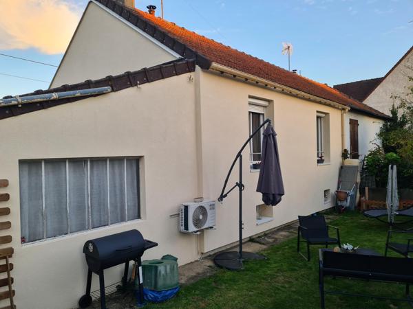 Charmante maison avec jardin et garage