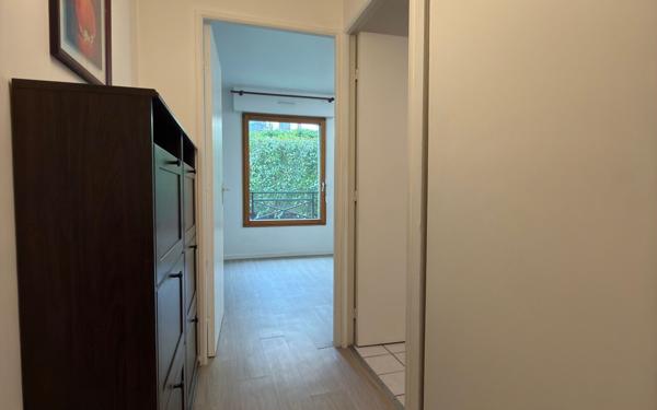 Appartement à vendre    2 pièces • 29,67 m2 Nogent-sur-Marne