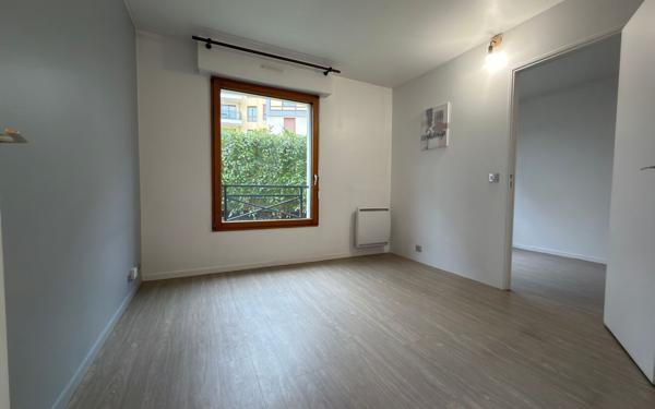 Appartement à vendre    2 pièces • 29,67 m2 Nogent-sur-Marne