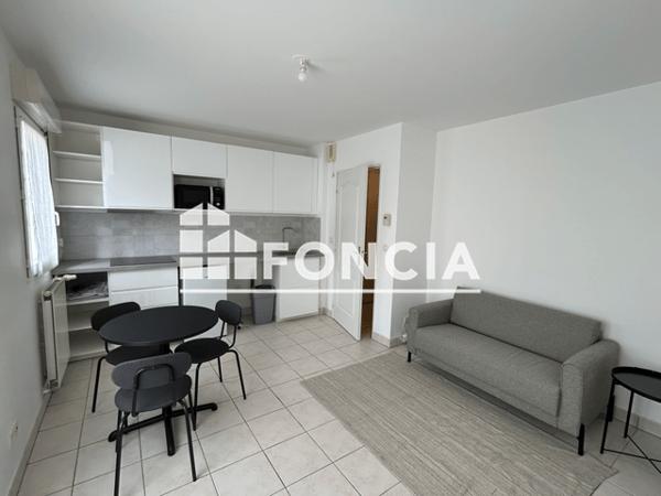 Location Studio meublé 25.99 m² - 4 B RUE DE LA REPUBLIQUE Mainvilliers 28300