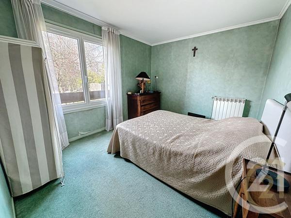 Appartement à vendre  5 pièces - 107,22 m2 NOISY LE ROI - 78