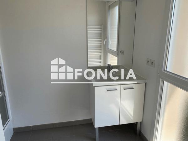 Location Appartement 2 pièces 46.15 m² - 65 ALLEE DU PESEUR JURE / 112 Olivet 45160