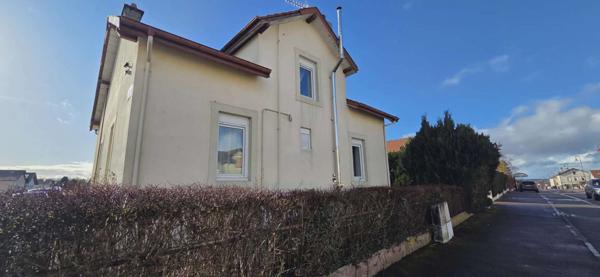 maison 115 m² , 3 chambres.