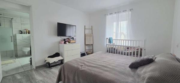 maison 115 m² , 3 chambres.