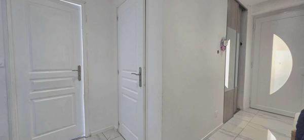 maison 115 m² , 3 chambres.