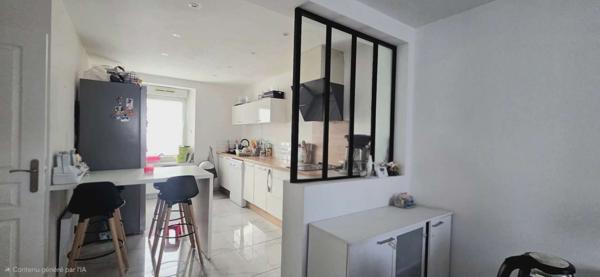 maison 115 m² , 3 chambres.