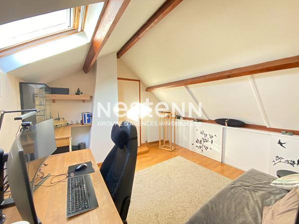 NESTENN IGNY maison familiale fonctionnelle de 170m² sur un terrain clos de 281m² sur le secteur Val d'Albian de Saclay proche commerces, écoles/ grandes écoles Polytech, HEC, ligne V-ligne 18, bus 4609/4659/6135/6171/6173/6174, plateau de Saclay, Vélizy