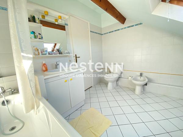 NESTENN IGNY maison familiale fonctionnelle de 170m² sur un terrain clos de 281m² sur le secteur Val d'Albian de Saclay proche commerces, écoles/ grandes écoles Polytech, HEC, ligne V-ligne 18, bus 4609/4659/6135/6171/6173/6174, plateau de Saclay, Vélizy
