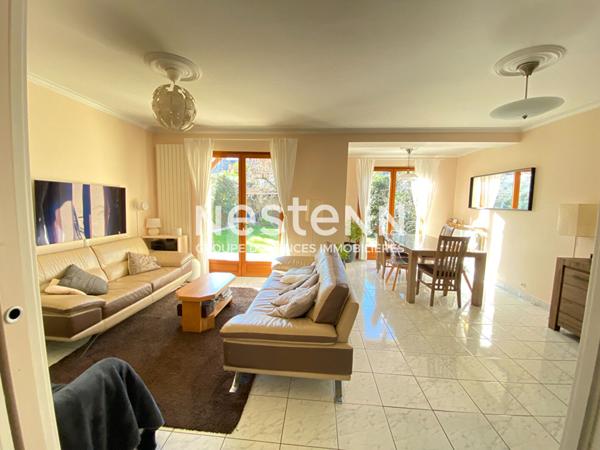 NESTENN IGNY maison familiale fonctionnelle de 170m² sur un terrain clos de 281m² sur le secteur Val d'Albian de Saclay proche commerces, écoles/ grandes écoles Polytech, HEC, ligne V-ligne 18, bus 4609/4659/6135/6171/6173/6174, plateau de Saclay, Vélizy