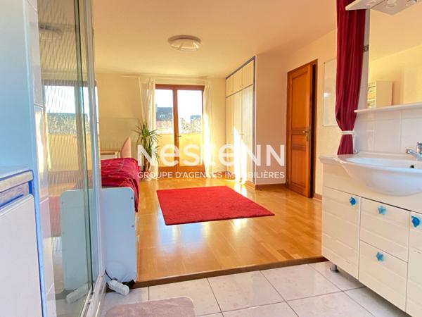 NESTENN IGNY maison familiale fonctionnelle de 170m² sur un terrain clos de 281m² sur le secteur Val d'Albian de Saclay proche commerces, écoles/ grandes écoles Polytech, HEC, ligne V-ligne 18, bus 4609/4659/6135/6171/6173/6174, plateau de Saclay, Vélizy
