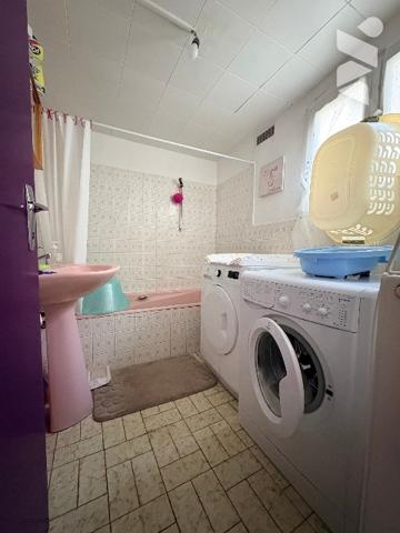 POLIGNY - Charmante maison de ville avec petite cour intérieure
