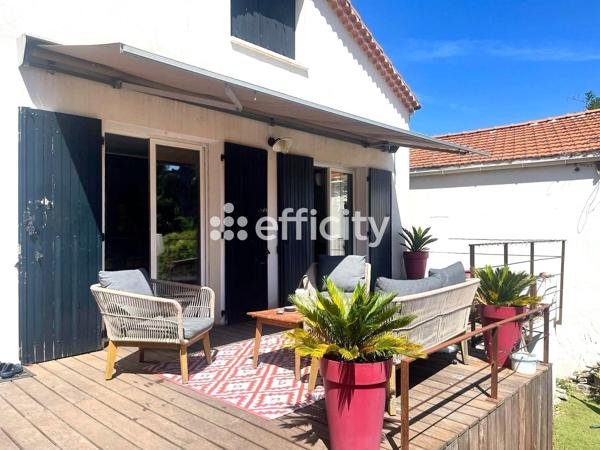 Maison
         4 pièces
        - 110 m² Exclusivité 629 000 € *