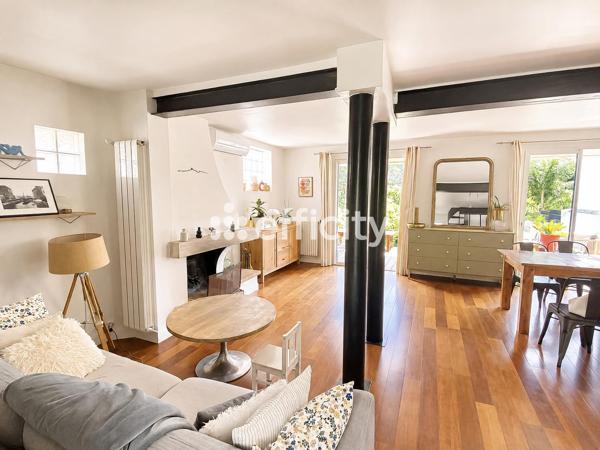 Maison
         4 pièces
        - 110 m² Exclusivité 629 000 € *